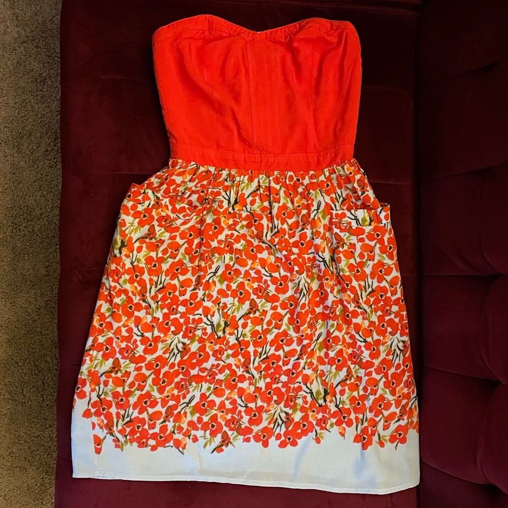 XS Xhilaration Target Strapless Red Poppy Dress with Zipper with pockets